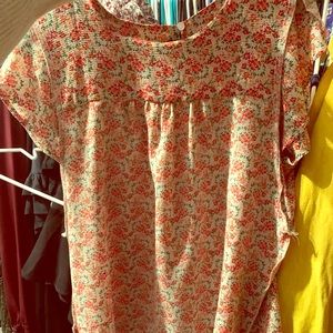 Floral top